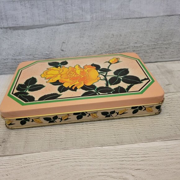 Vintage Interpur Tin Box With Yellow Rose Design - Picture 1 of 10